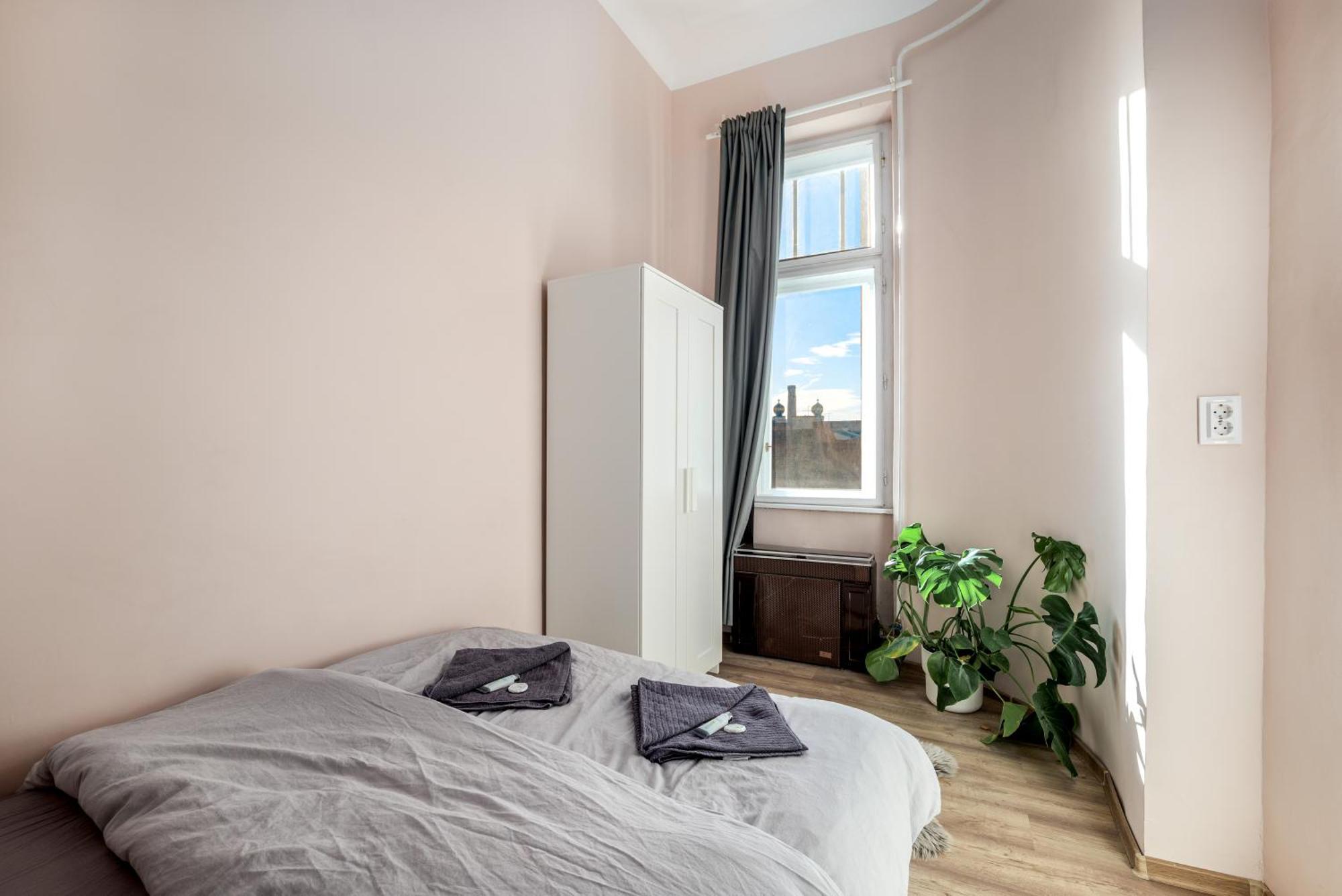 Golbarg Synagoge Apartment In Heart Of City Budapest Ngoại thất bức ảnh